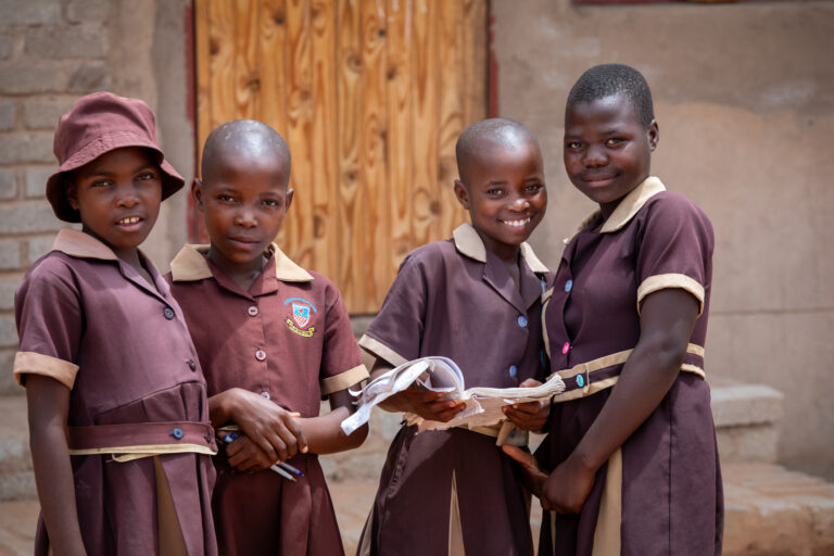 Zimbabwe schoolgirls
